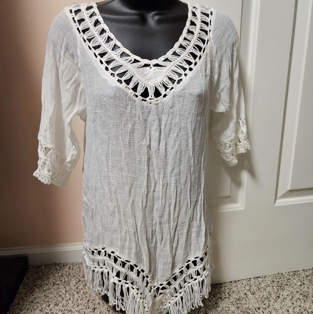 VENUS White Relaxed Cropped Tunic Or Swimsuit Cover-Up - Picture 1 of 13